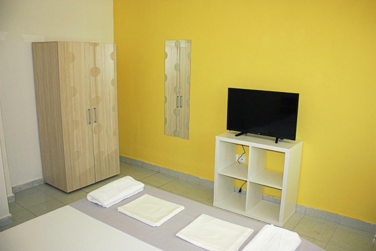 Nei Epivates Rental Rooms 50M From The Beach Néoi Epivátai Eksteriør billede